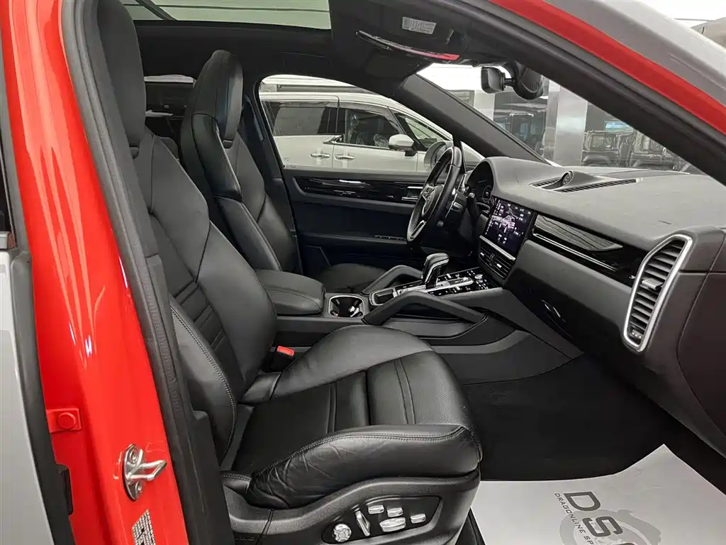 Porsche Cayenne 2019 Cayenne Coupé 3.0T фото 16
