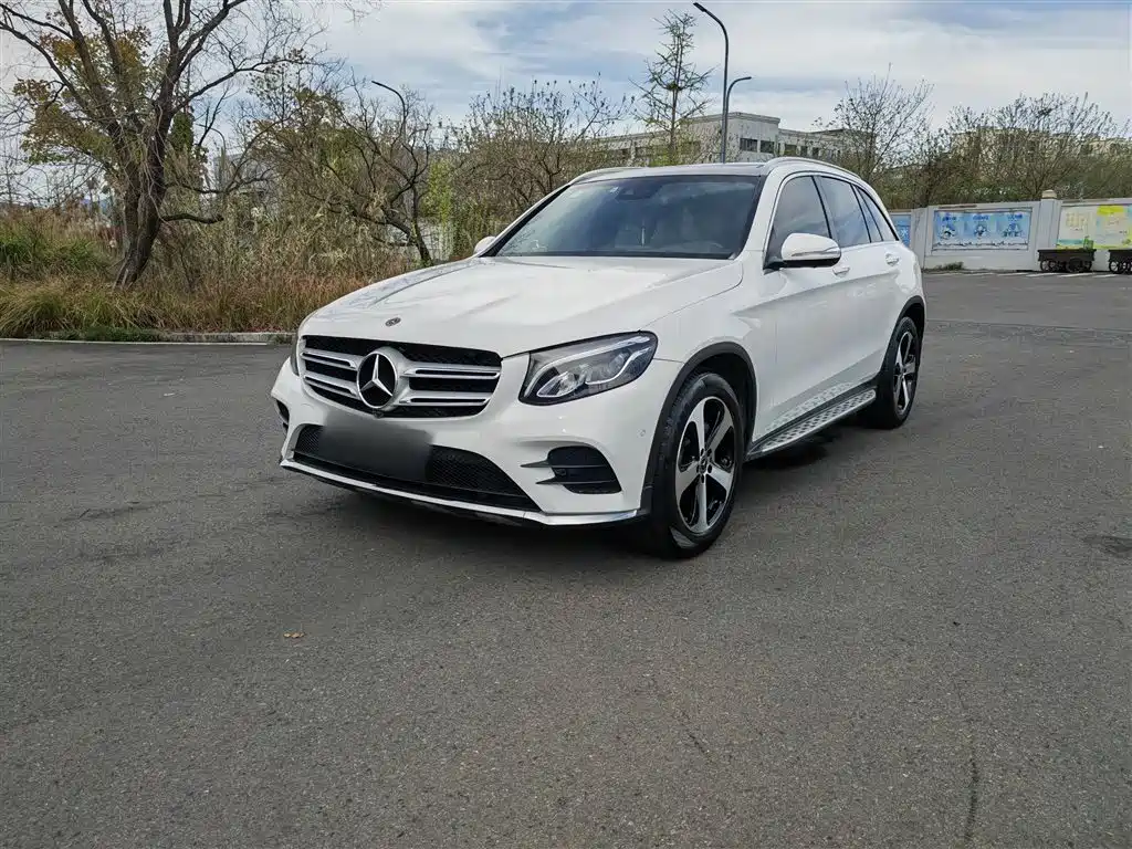 Mercedes-Benz GLC 2018 GLC 260 4MATIC Luxury