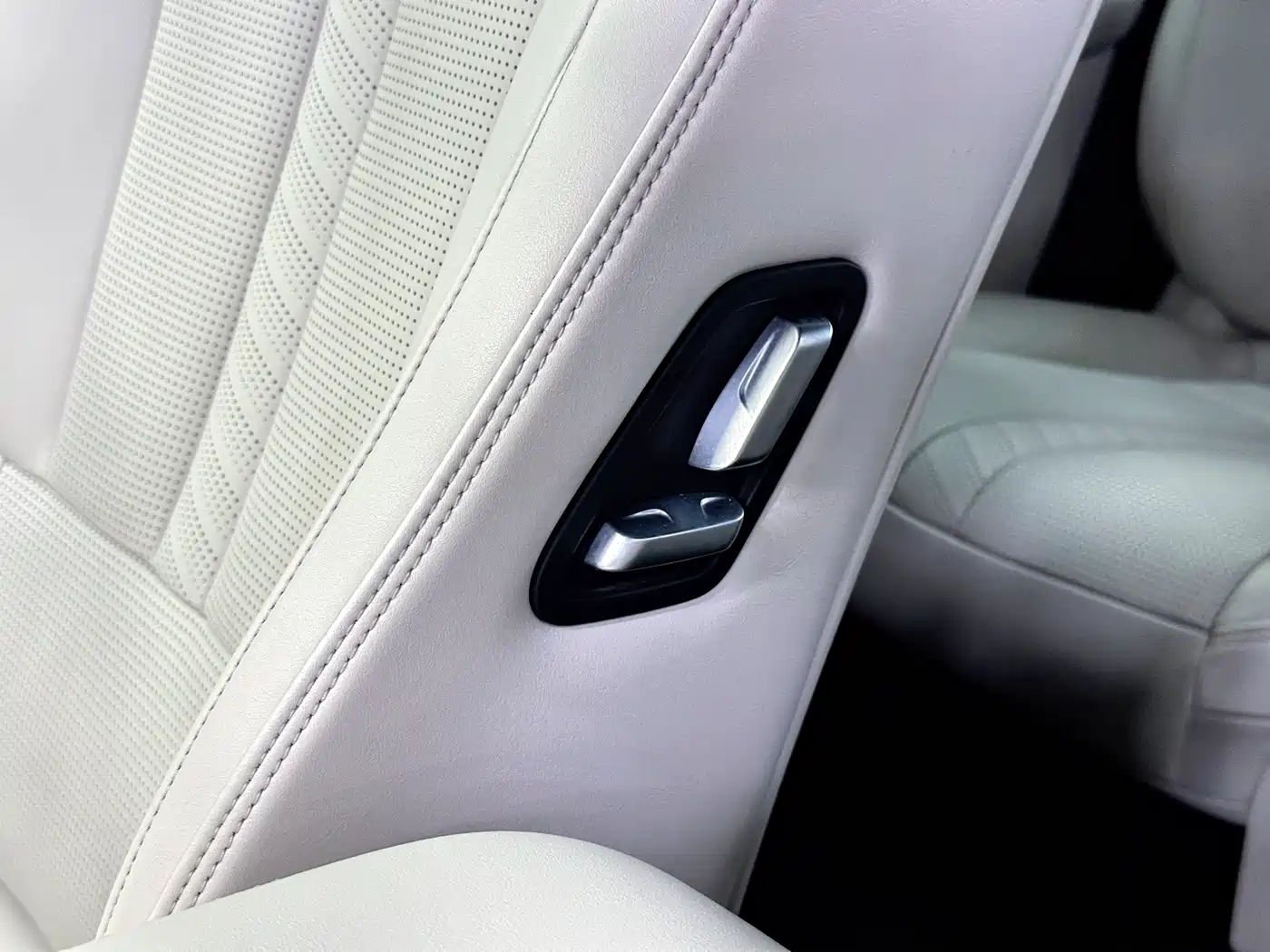 Li Auto Li ONE 2020 2020 Extended Range 6-seater
