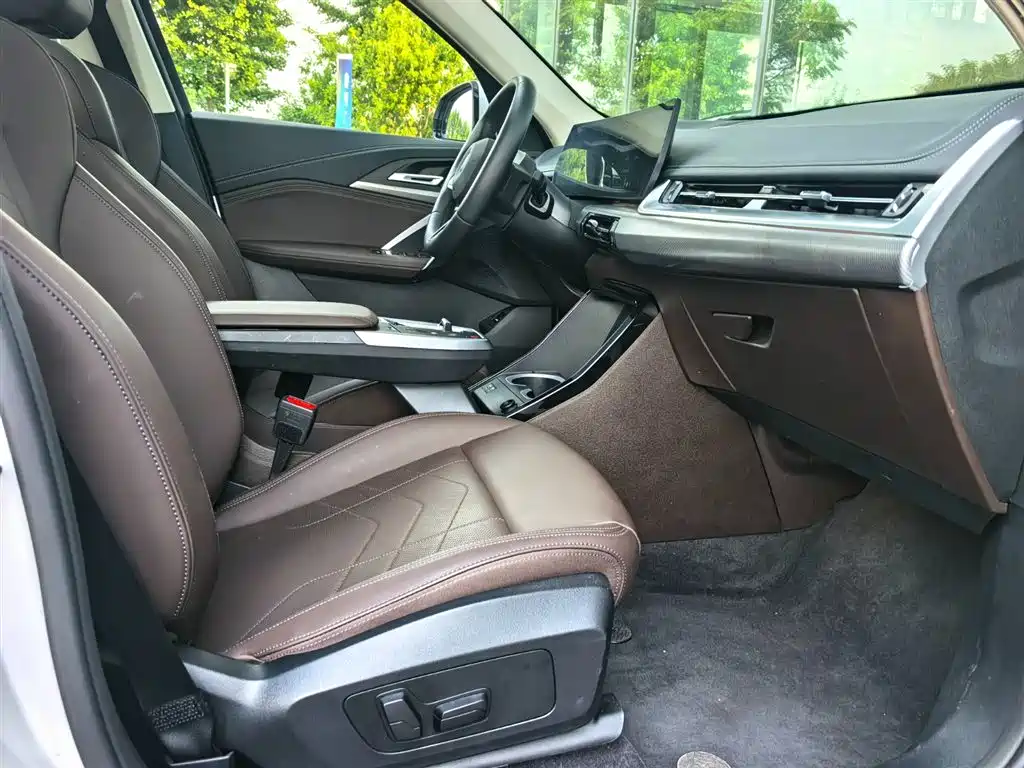 BMW iX1 2025 2025 eDrive25L M Sport Package