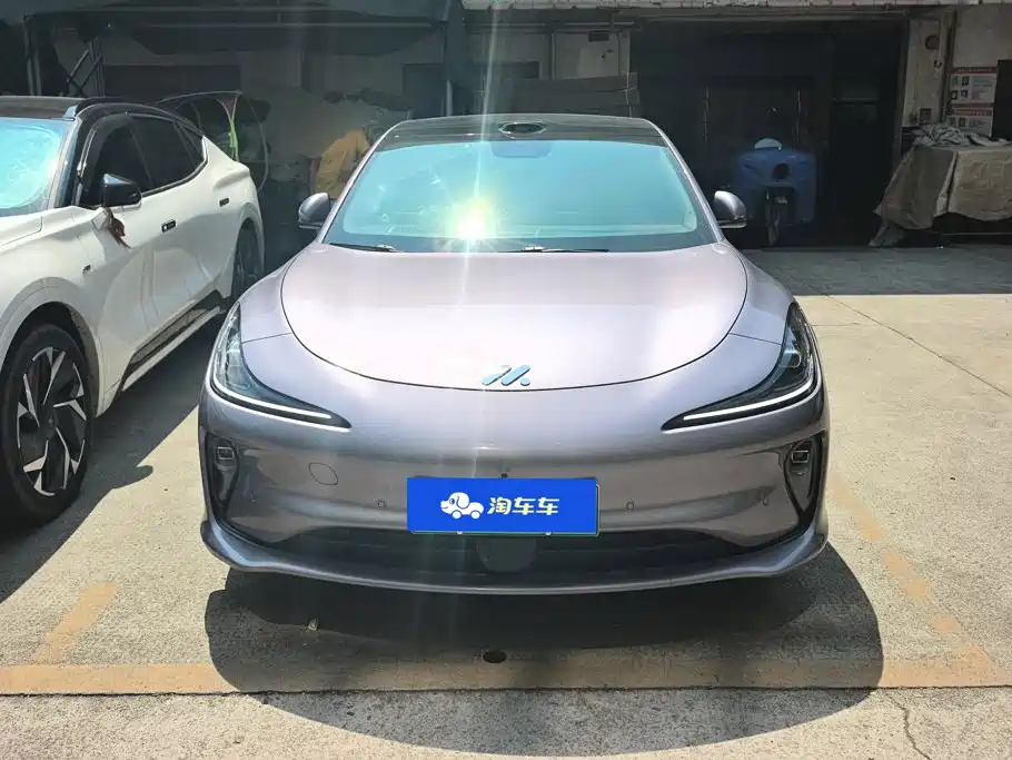 2025 IM Motors IM L6