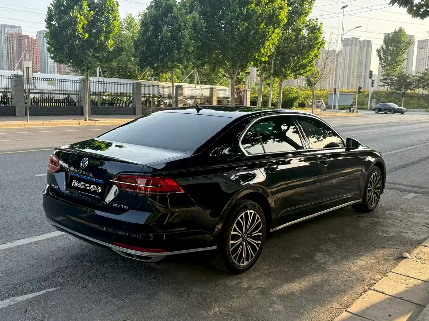 VOLKSWAGEN HUIANG