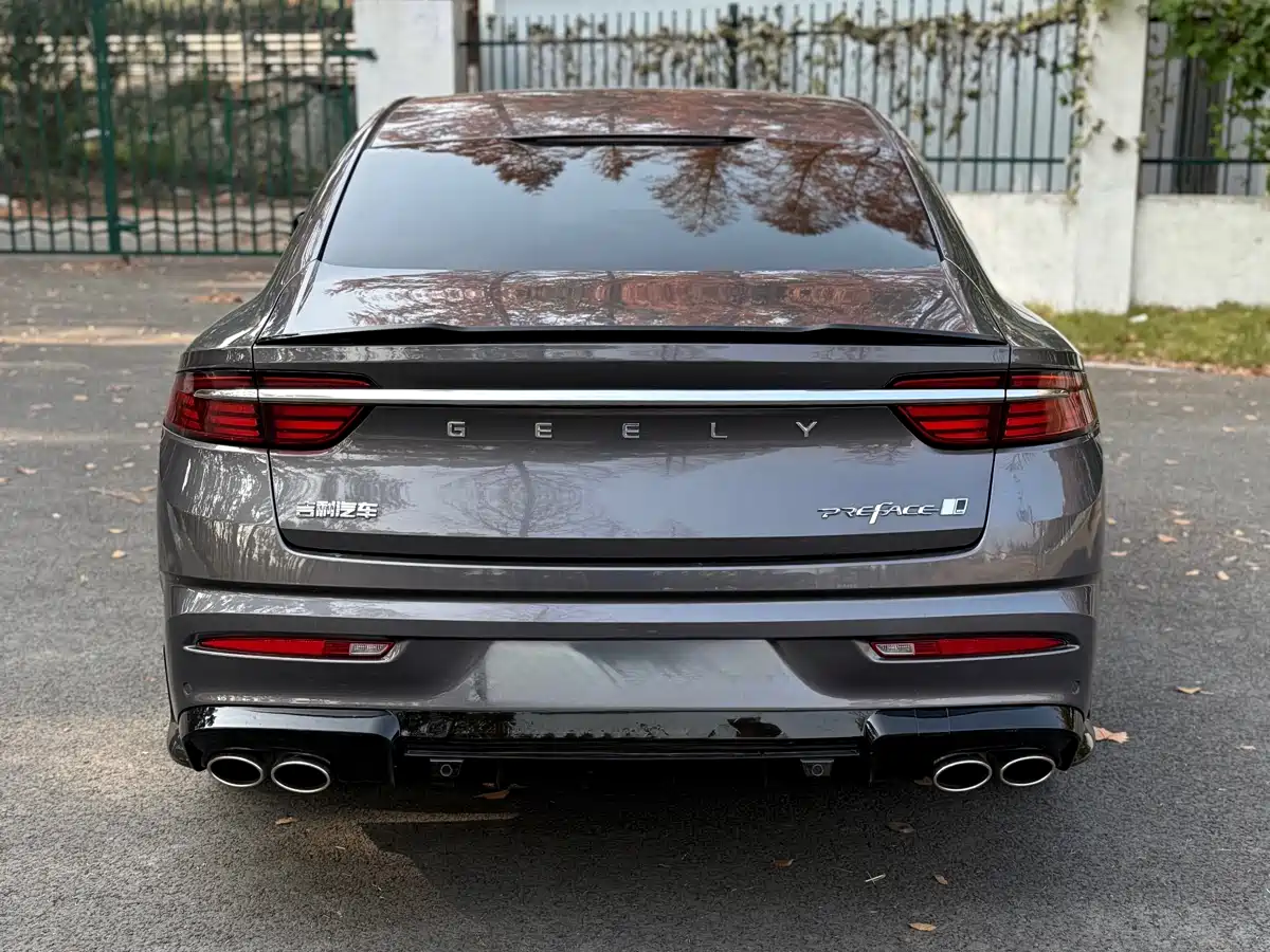 Фото 5 - Geely Preface