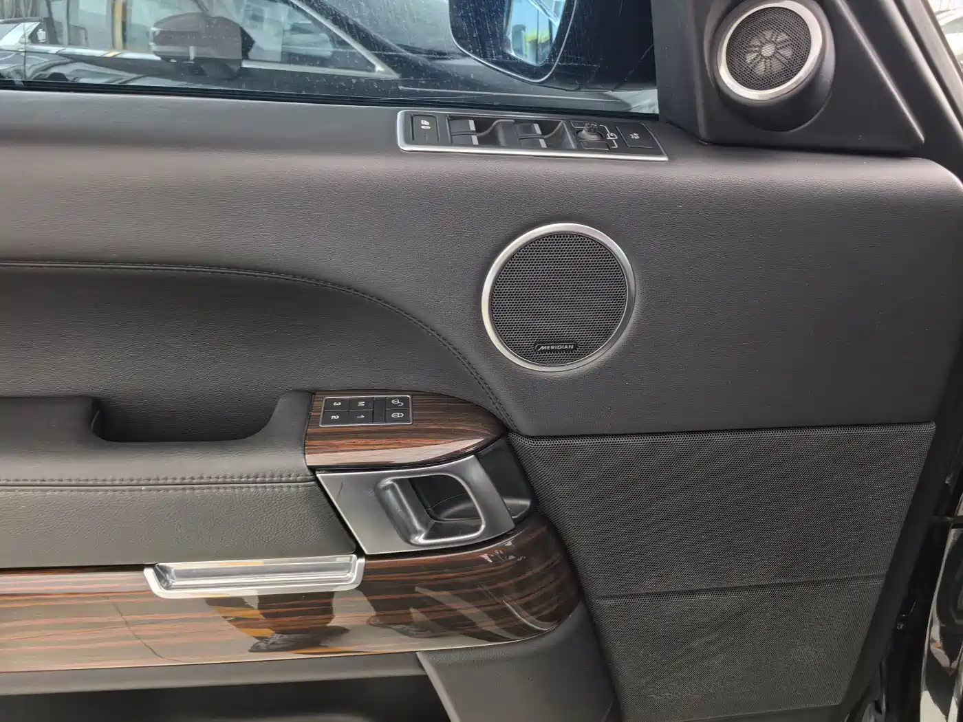 Land Rover Range Rover 2015 3.0 SC V6 Vogue фото 5