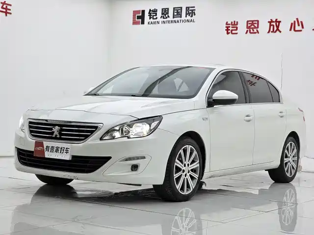 PEUGEOT 408