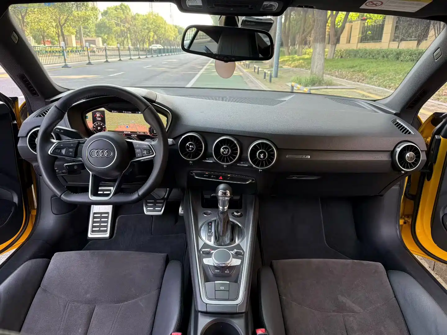 Фото 8 - Audi TT
