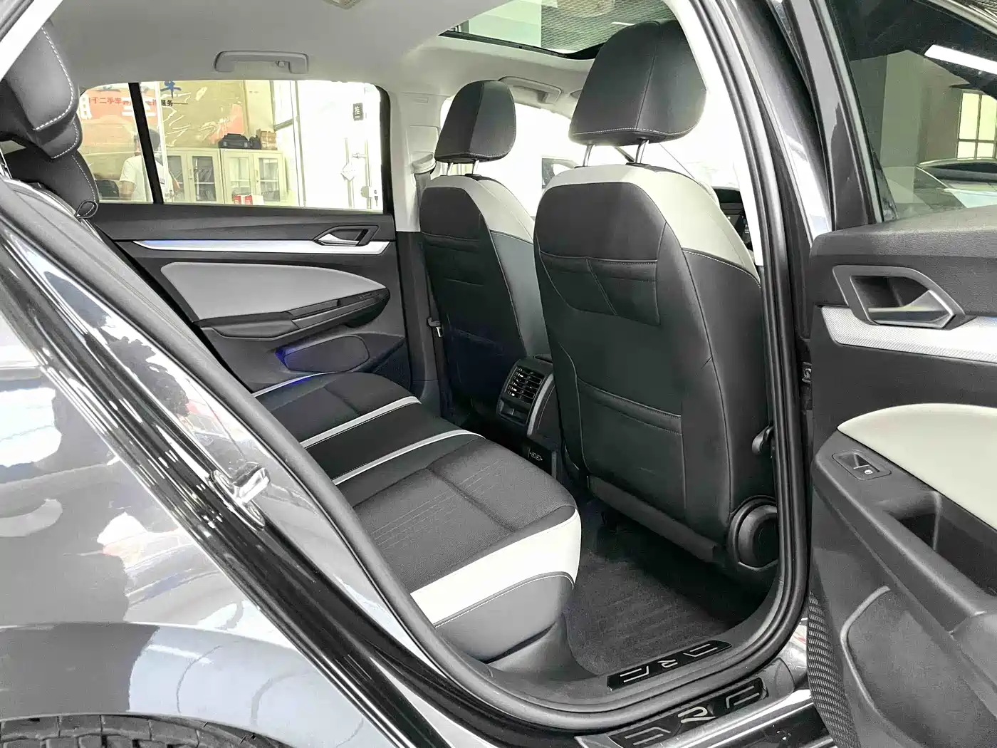 Volkswagen Golf 2021 280TSI DSG Pro фото 13