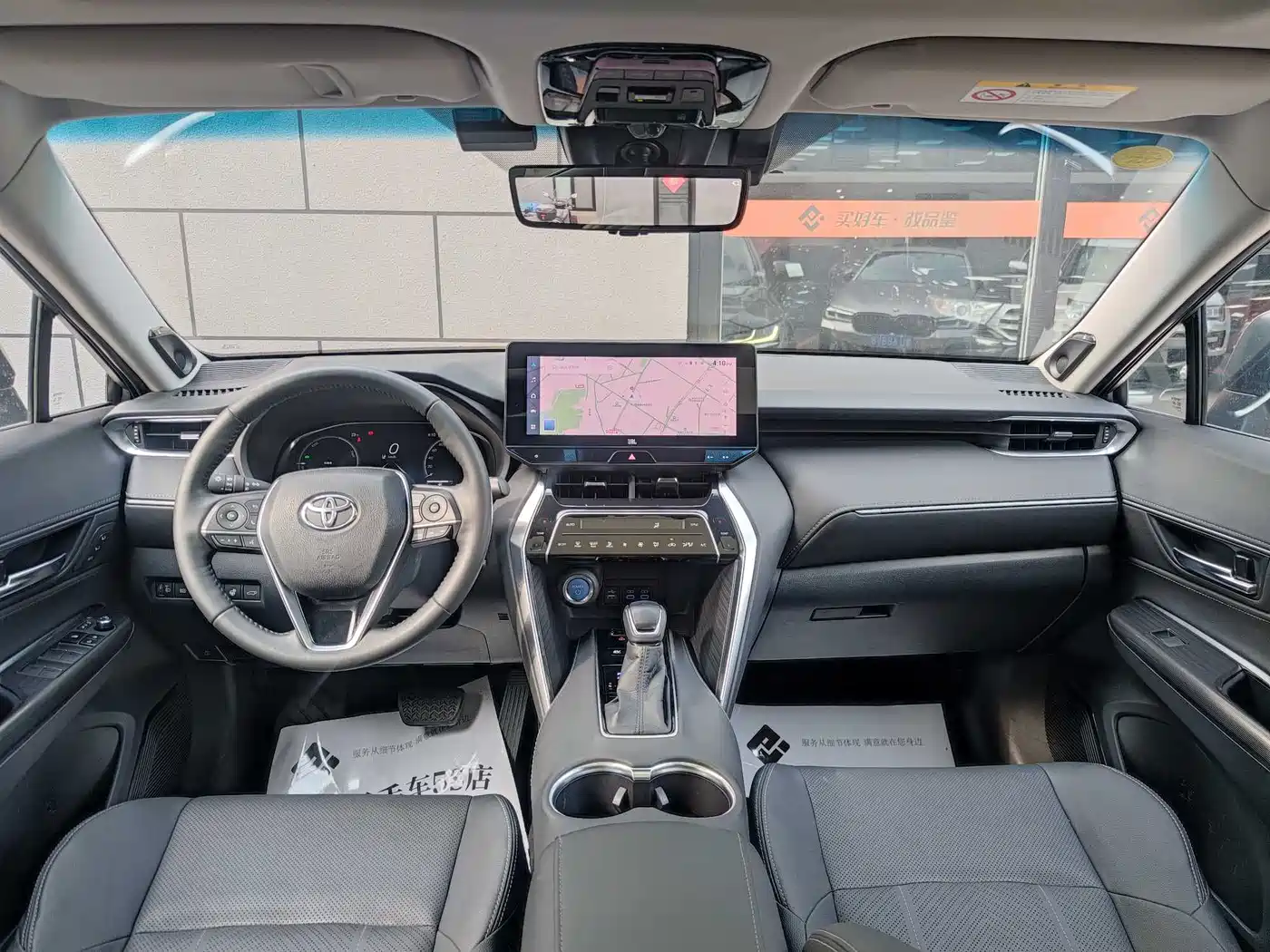 Toyota Lingfang HARRIER 2022 Hybrid 2.5L CVT 4WD Flagship Edition фото 11
