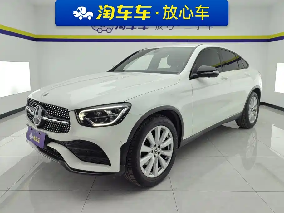 صورة 1 - Mercedes-Benz GLC Coupe