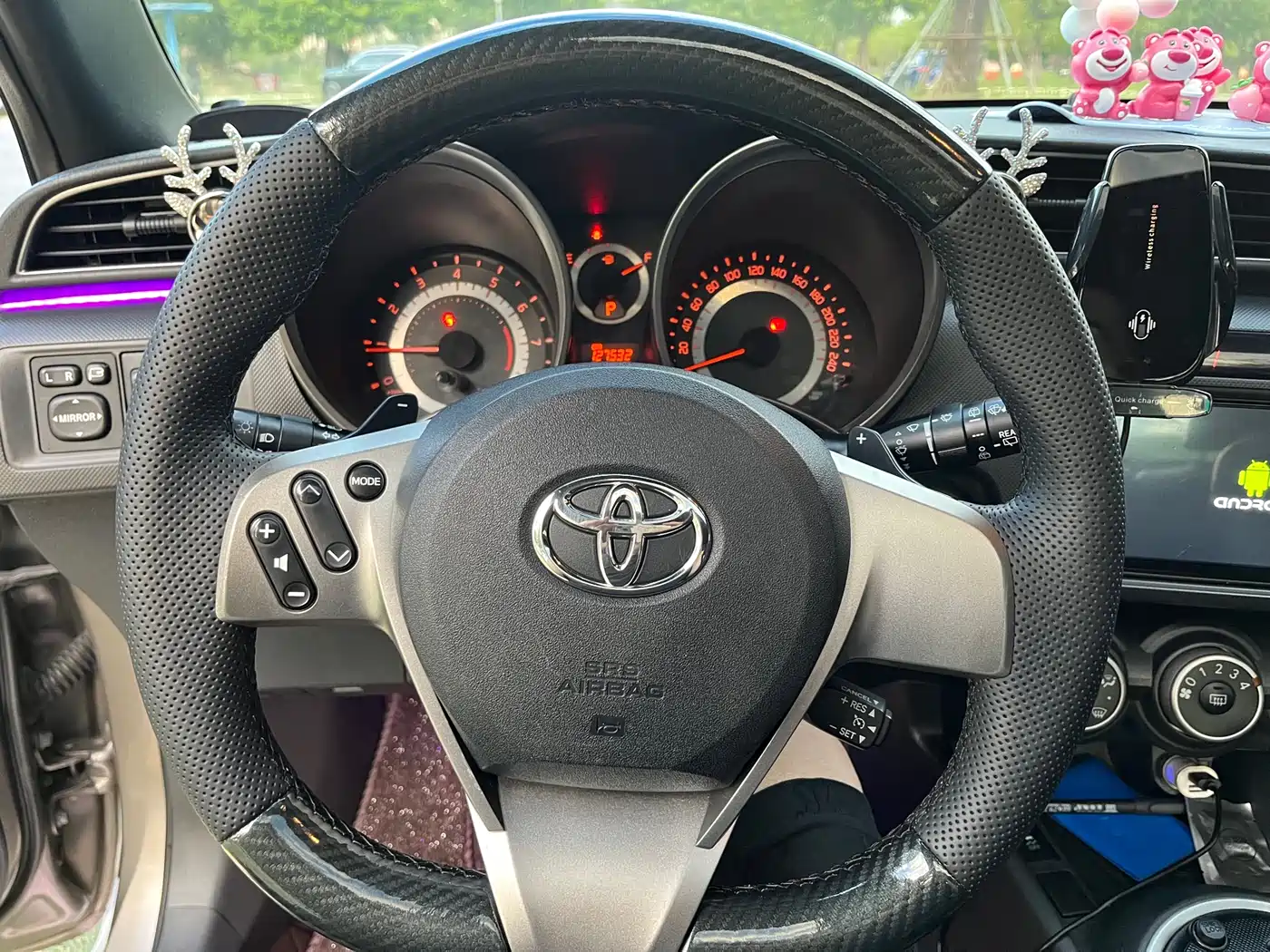 Toyota Zelos 2011 2.5L Luxury Edition фото 13