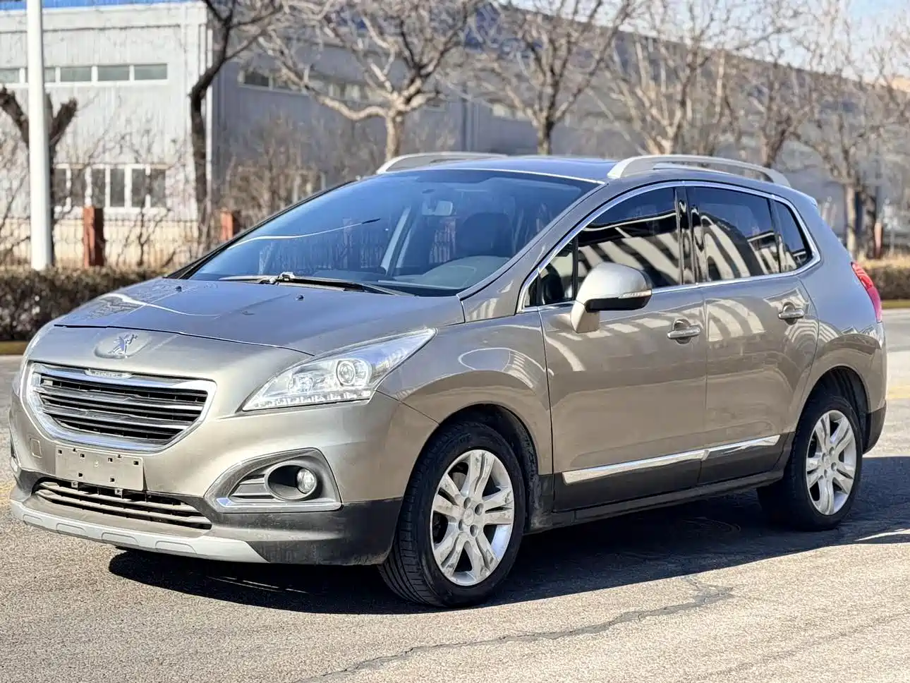Peugeot 3008 2015 2.0L Automatic Classic Edition фото 4