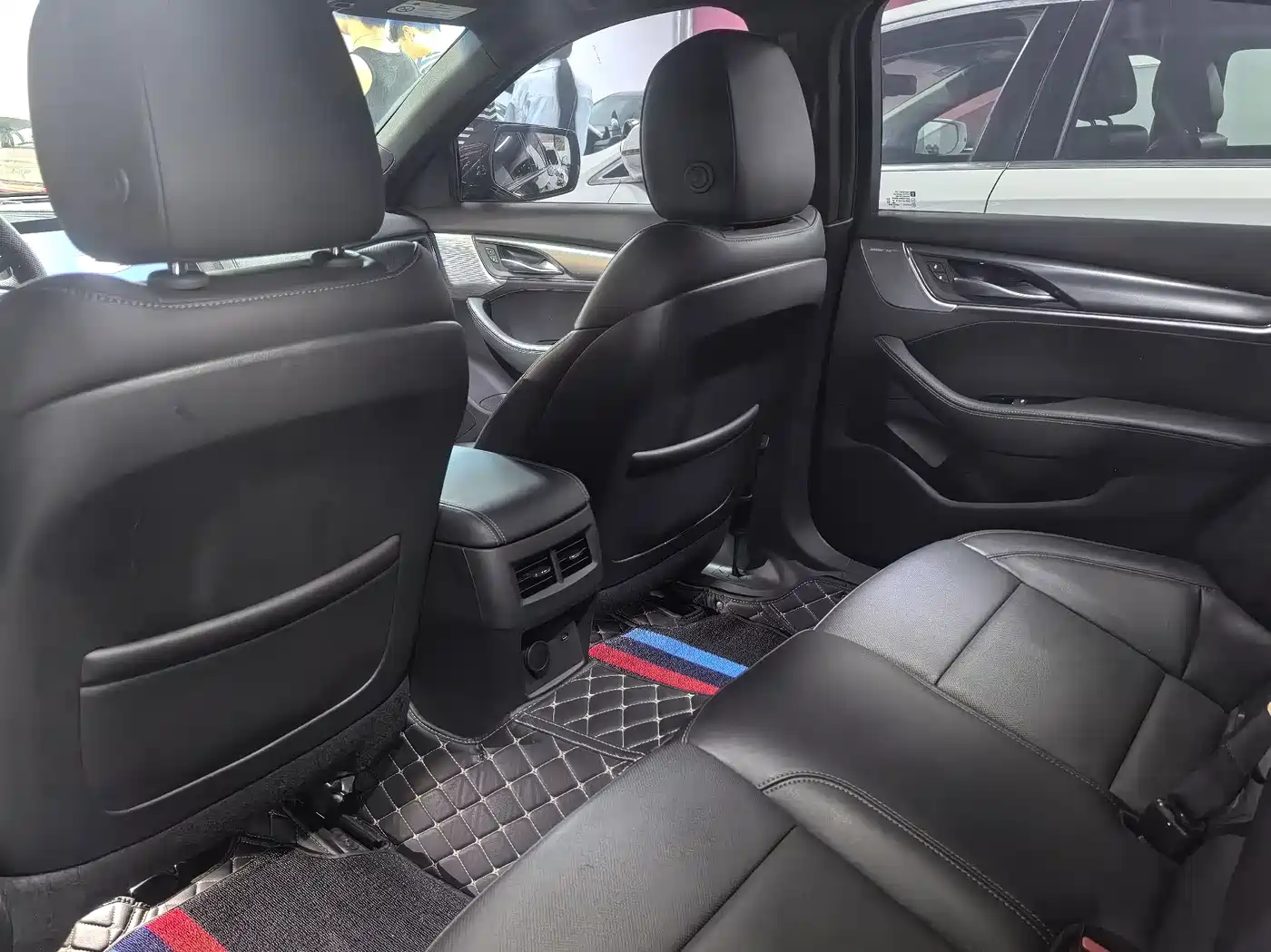 Cadillac CT5 2023 28T Luxury Style (Standard Edition) фото 7