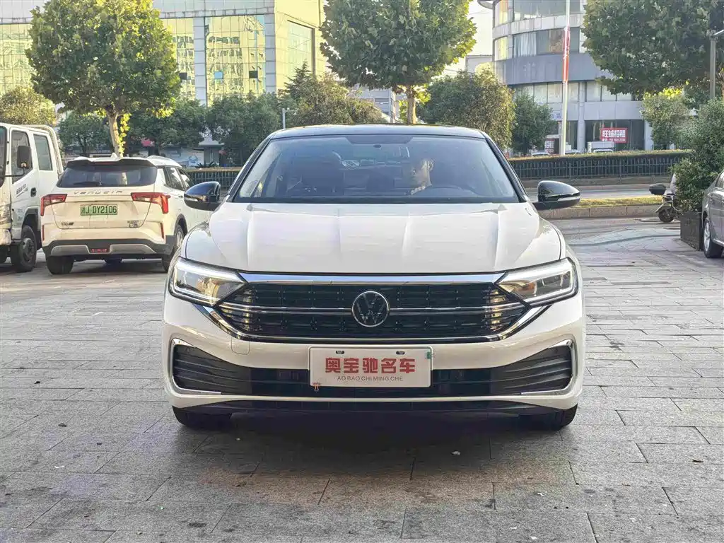 Volkswagen Sagitar 2026 2025 Facelift 300TSI DSG Beyond Edition