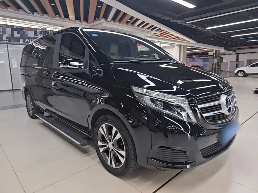 Mercedes-Benz V-Class 2017 2016 V 260 Navigator