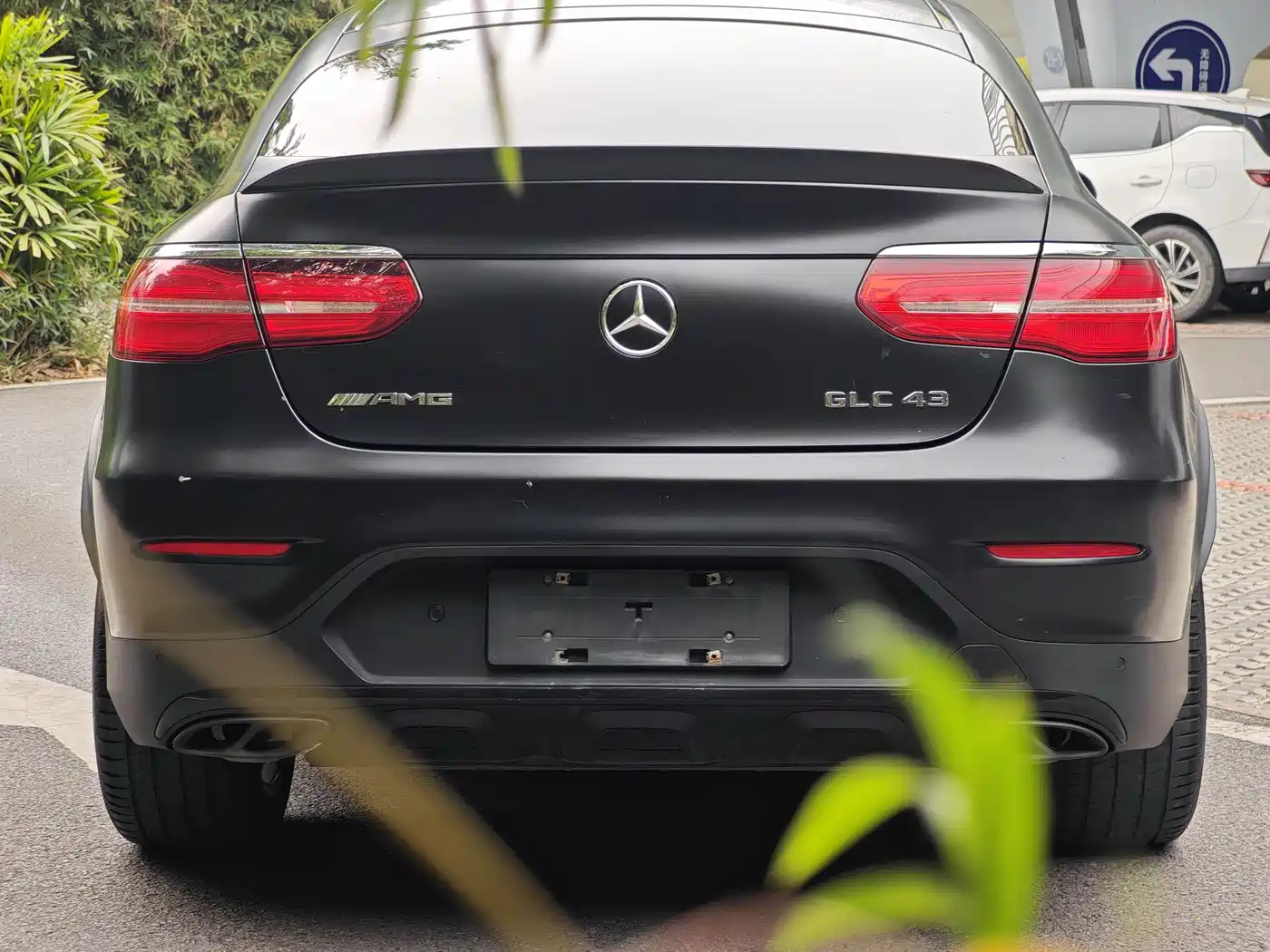 Mercedes-Benz GLC Coupe AMG 2017 AMG GLC 43 4MATIC Coupe SUV фото 6