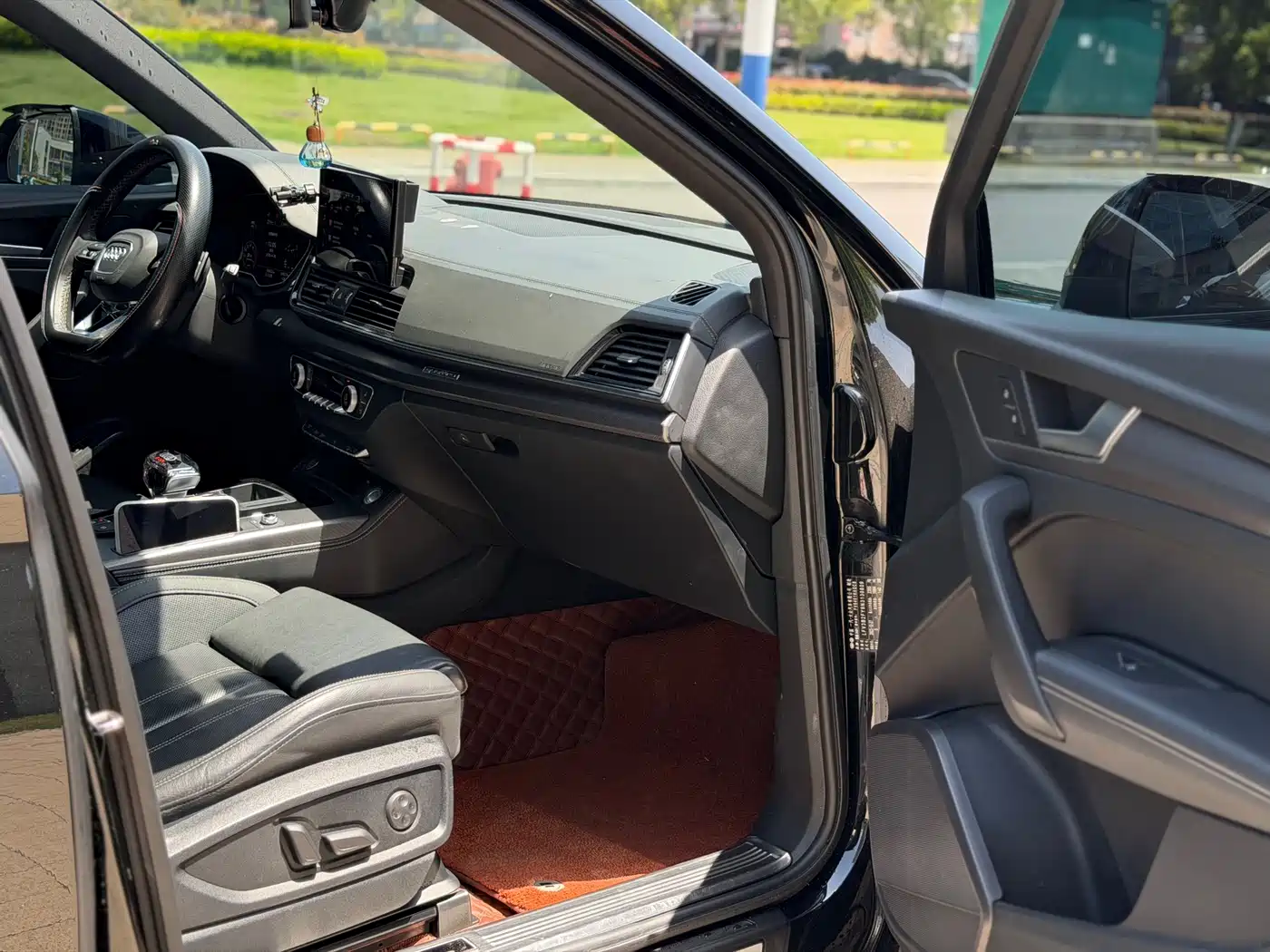 Audi Q5L 2022 40T RS Kit Racing Speed Edition фото 12