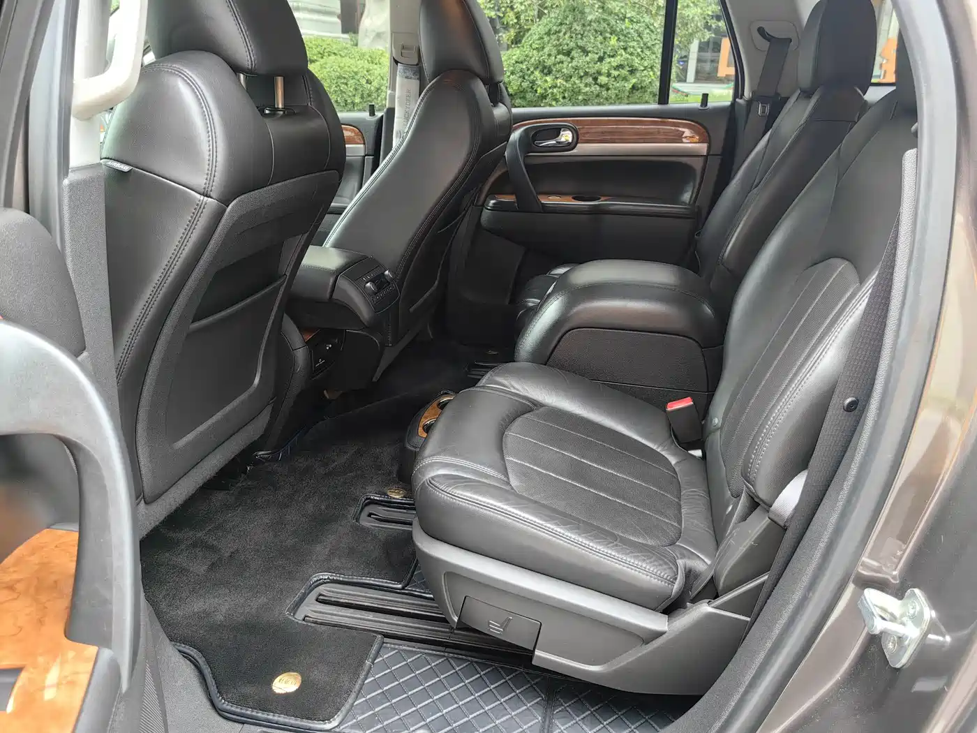 Buick Enclave 2010 3.6L Flagship Edition фото 27