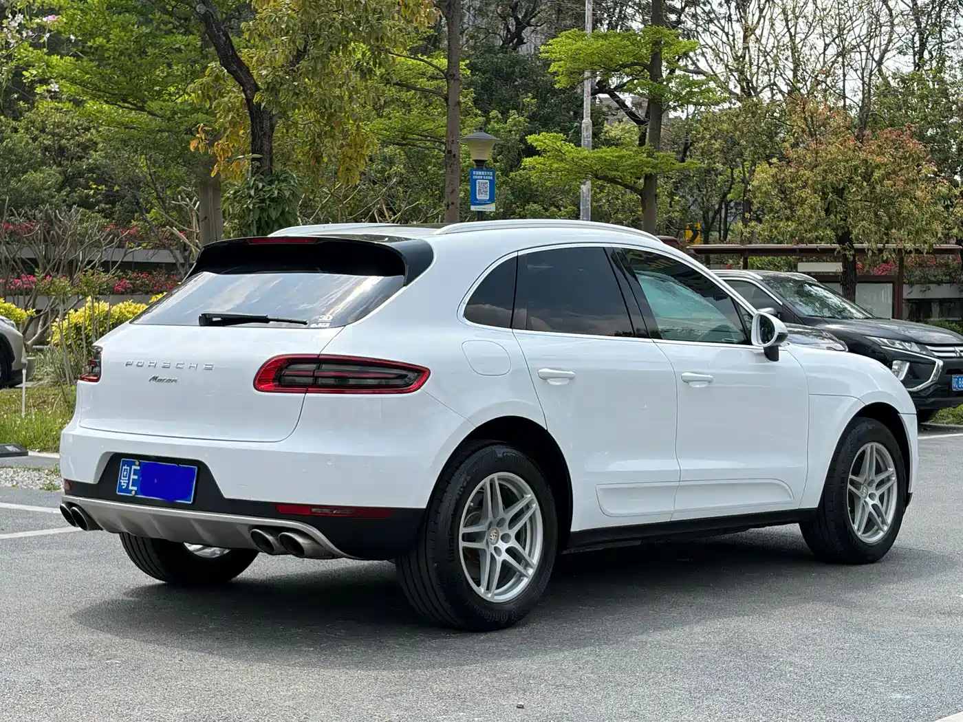 Porsche Macan 2017 Macan 2.0T фото 6