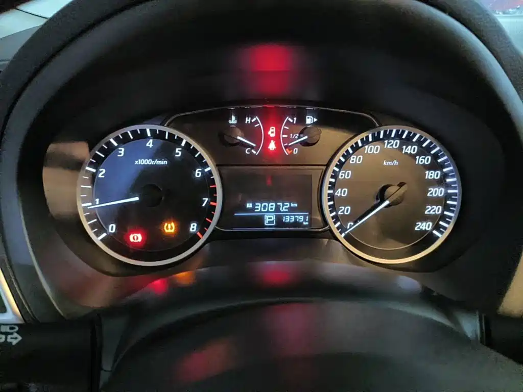 صورة 4 - Nissan Sylphy