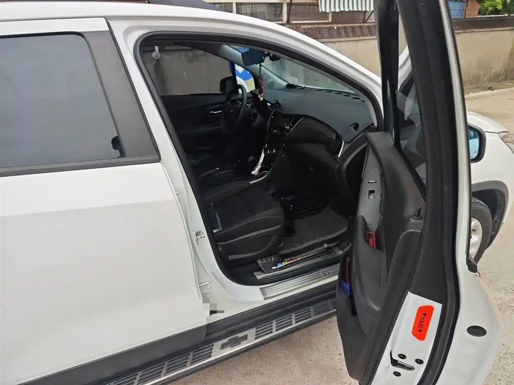 Chevrolet Trax 2018 330T Automatic 2WD Elite фото 20