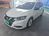 Photo 2 - Nissan Tiida