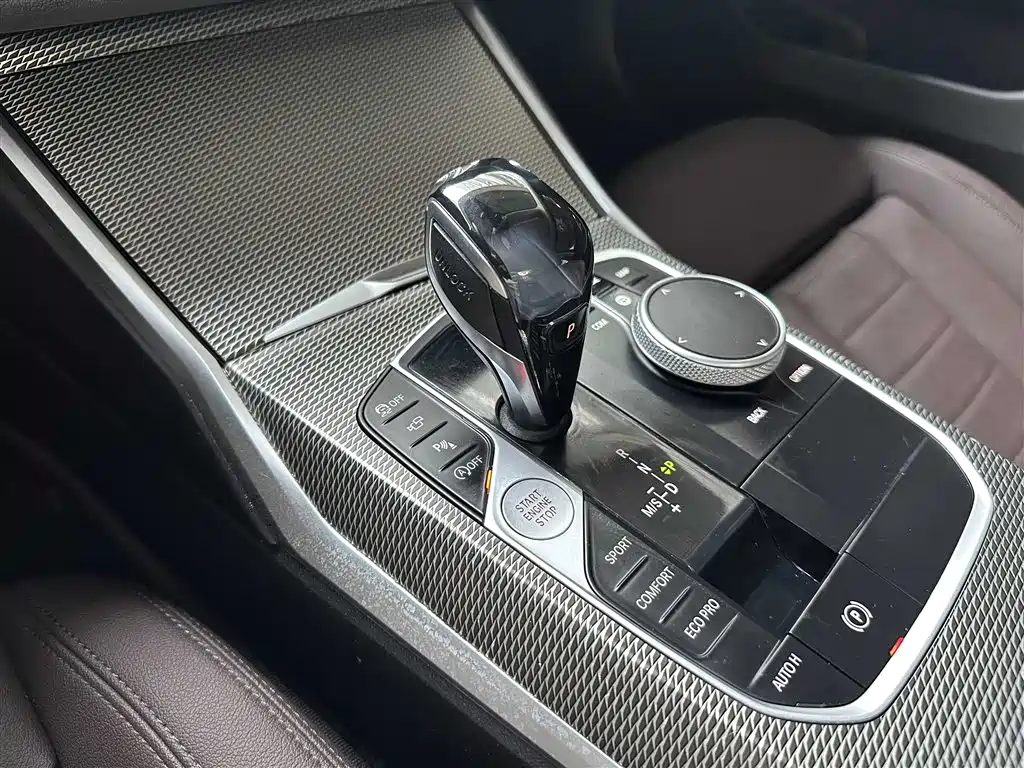 BMW 3 Series 2021 325Li M Sport Night Edition фото 14