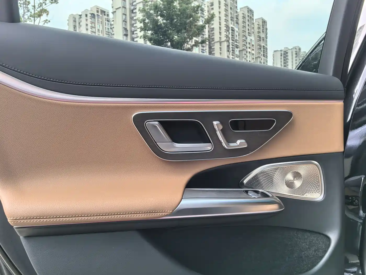 Mercedes-Benz E-Class 2024 Facelift E 300 L Luxury фото 14