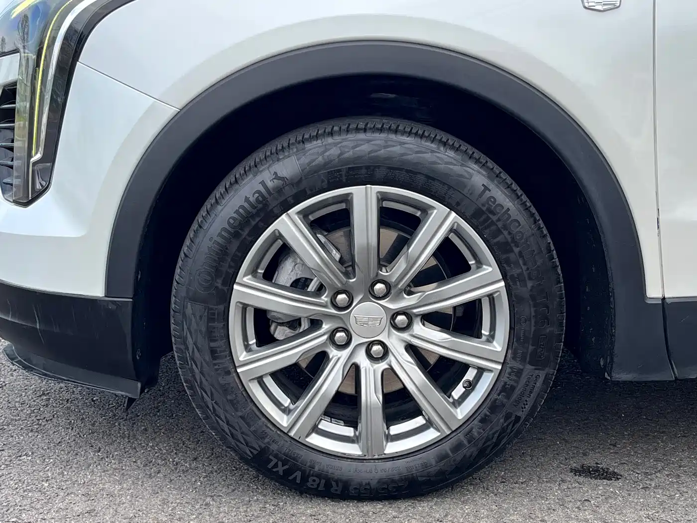 Cadillac XT4 2020 28T FWD Leading Trim фото 39