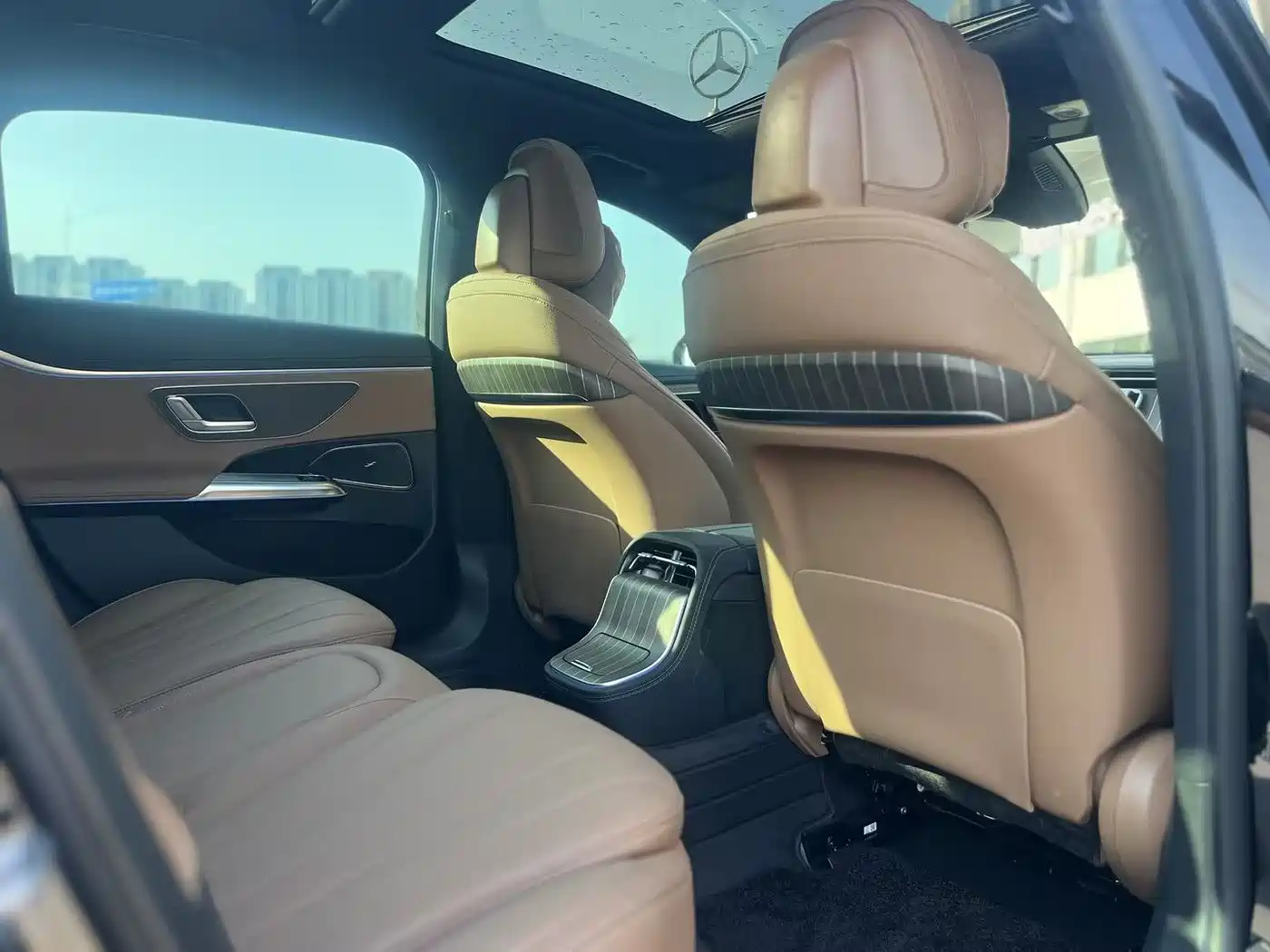 Mercedes-Benz E-Class 2025 E 300 L Fashion фото 14