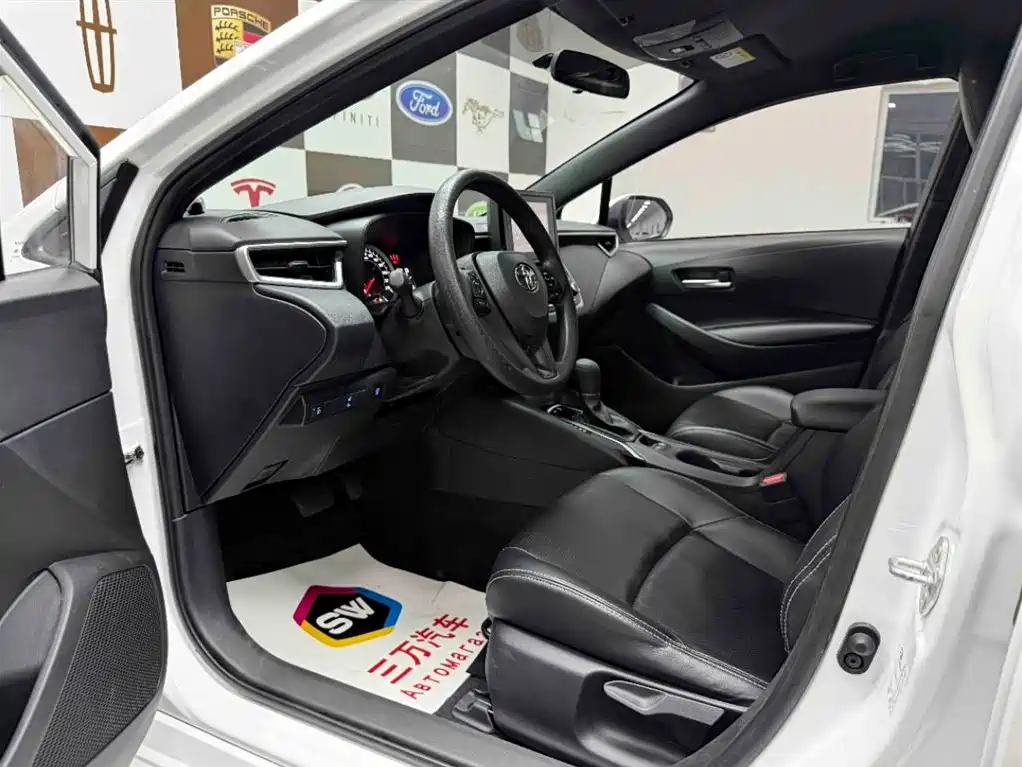 Toyota Levin 2022 TNGA 1.5L CVT Progressive Edition фото 7
