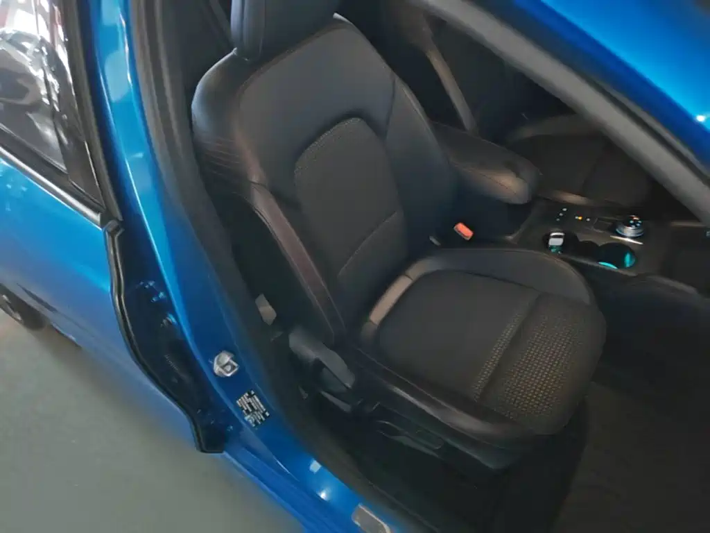 Ford Focus 2022 2021 Sedan EcoBoost 180 Auto ST Line