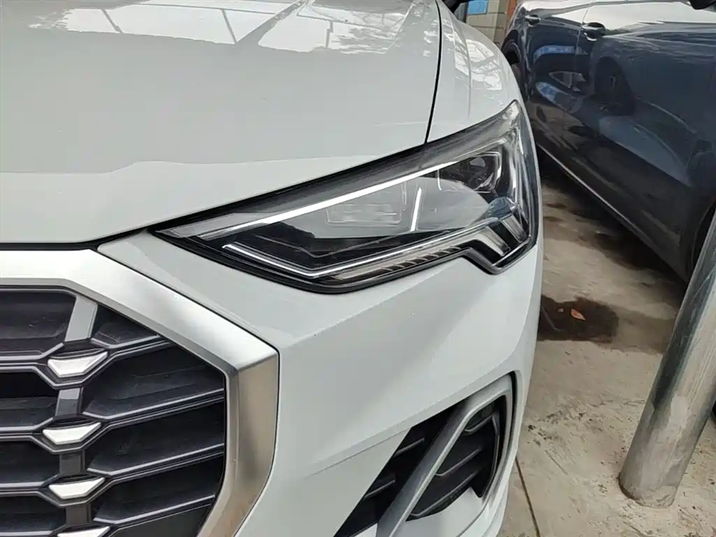Audi Q3 2023 35 TFSI Progressive Dynamic (1.5T) фото 24