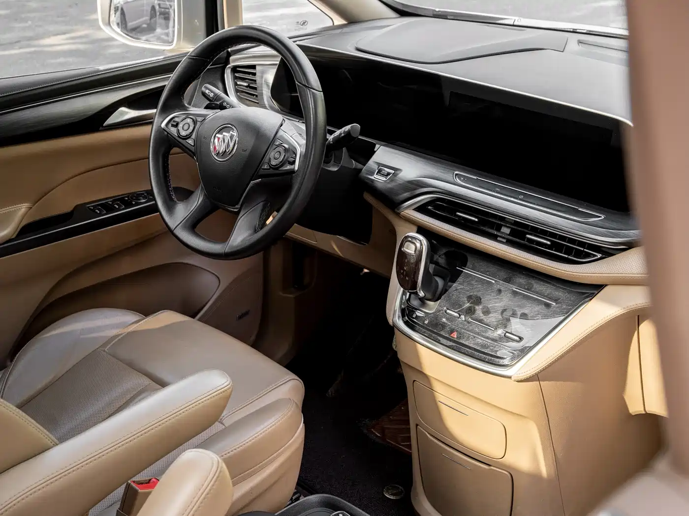 Buick GL8 2021 ES Landlord 653T Flagship фото 12