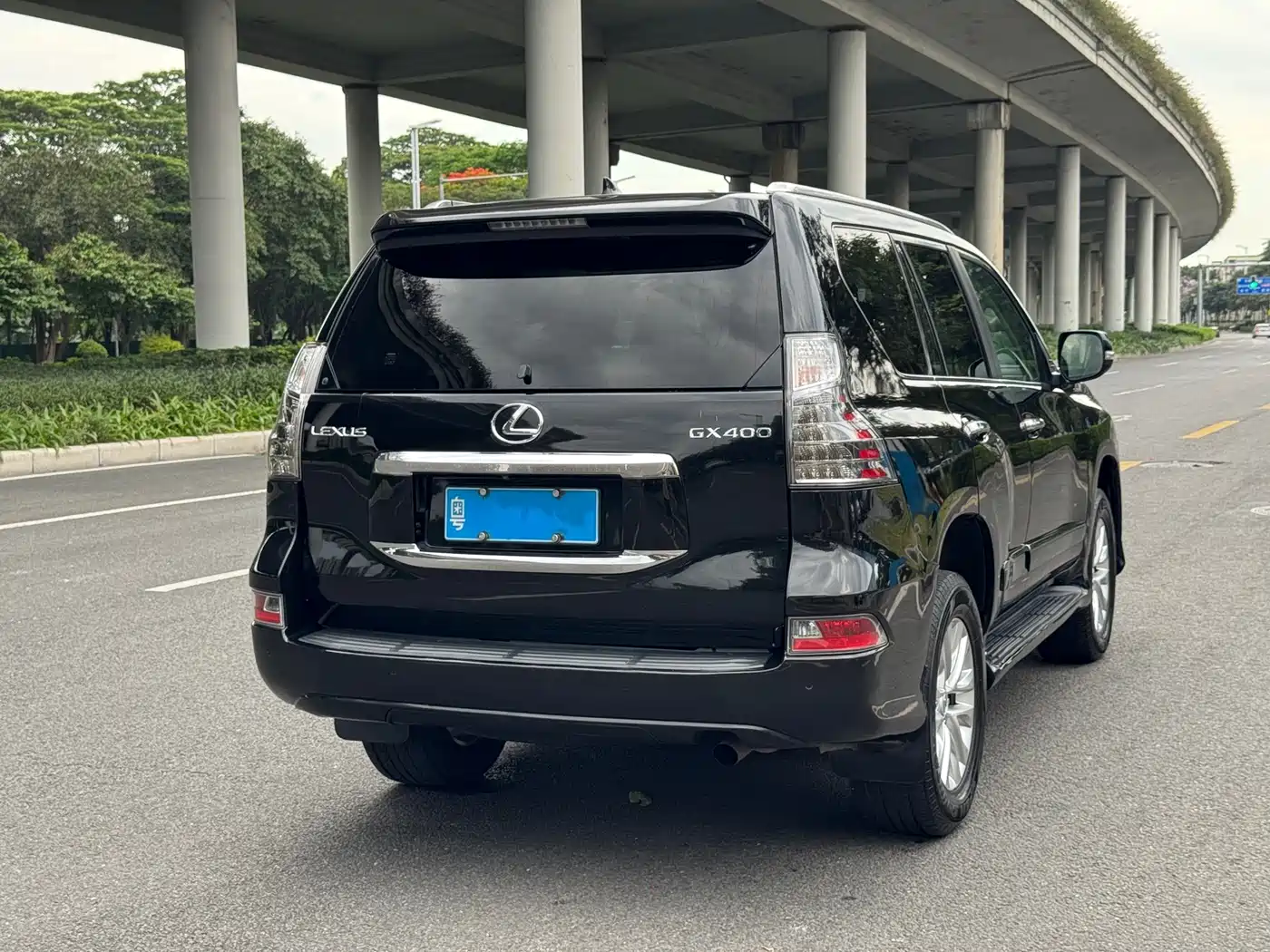 Lexus GX 2015 400 Luxury Edition фото 3