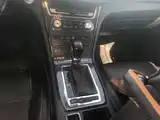 Фото 14 - MG Roewe RX5
