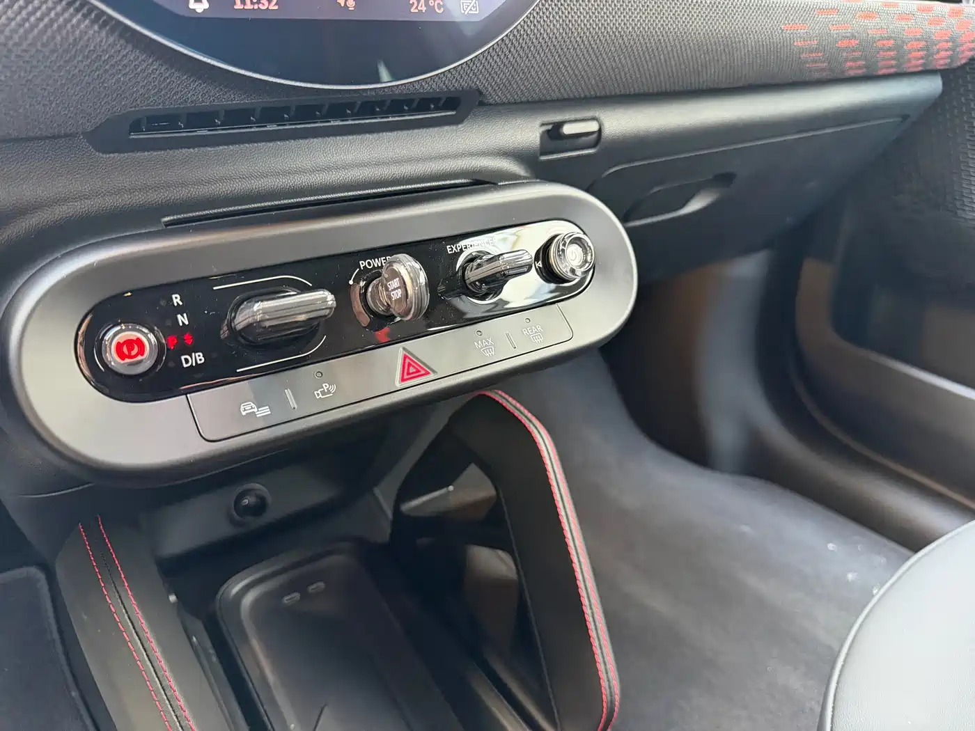 MINI Electric MINI JCW 2025 2025 Facelift JOHN COOPER WORKS