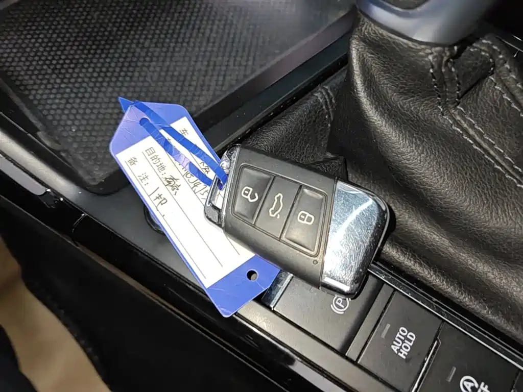 Volkswagen Passat 2023 280TSI Business Edition фото 9