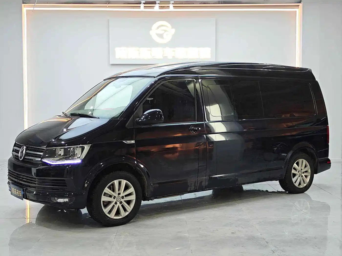Volkswagen Caravelle 2017 2.0TSI 4WD Comfort 9-Seater