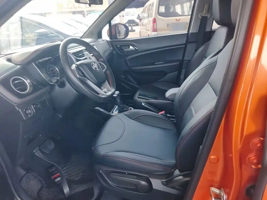 Zhonghua V3 2017 2016 1.5L Automatic Smart