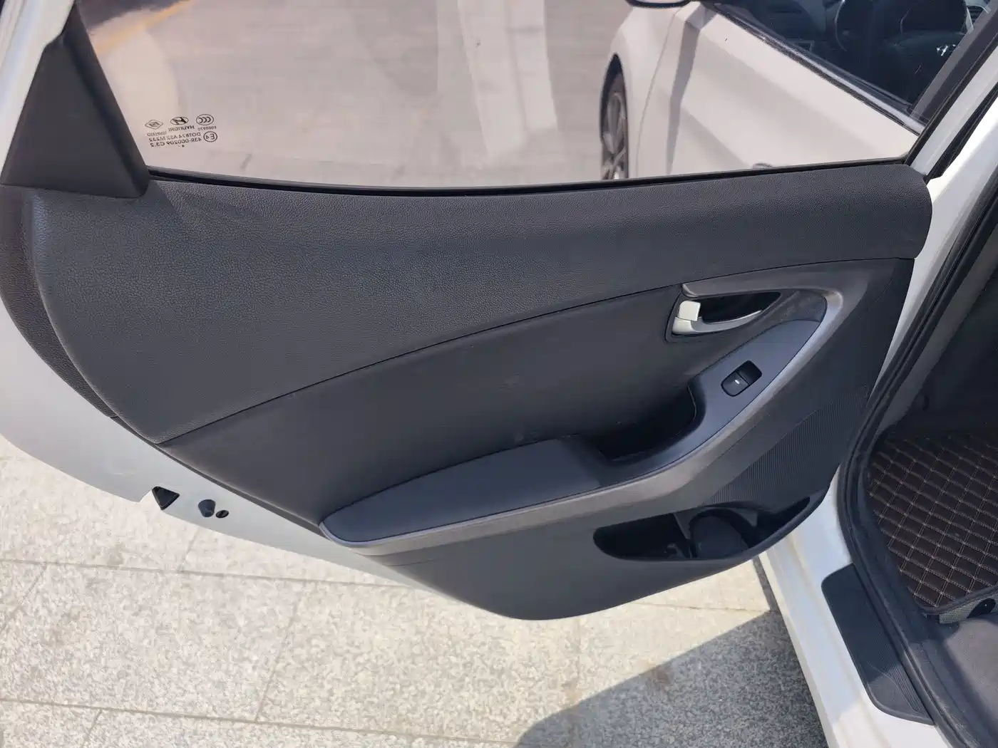 Hyundai Langdong 2015 1.6L Auto Premium фото 11