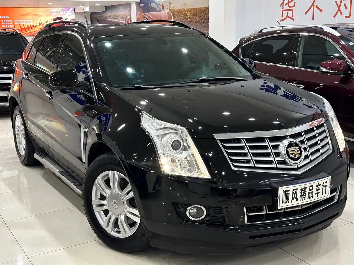 Cadillac SRX 2014 3.0L Comfort Model фото 4