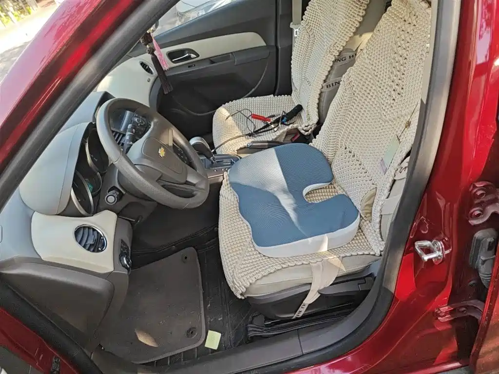 Chevrolet Cruze 2015 1.5L Classic SE AT фото 8