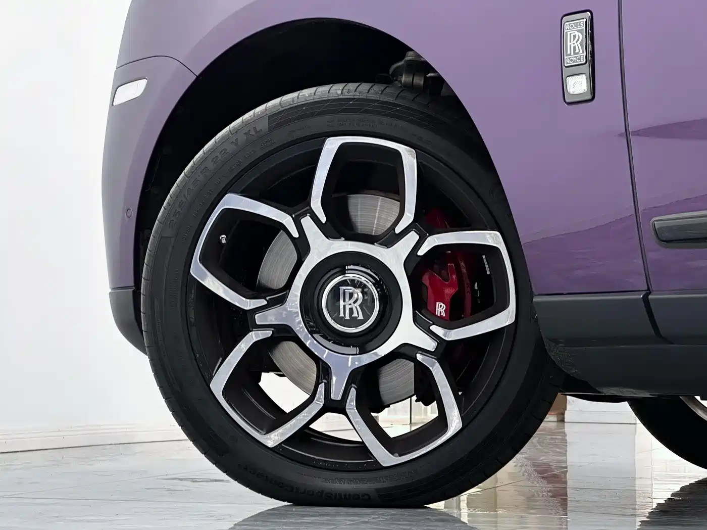 ROLLS-ROYCE CULLINAN