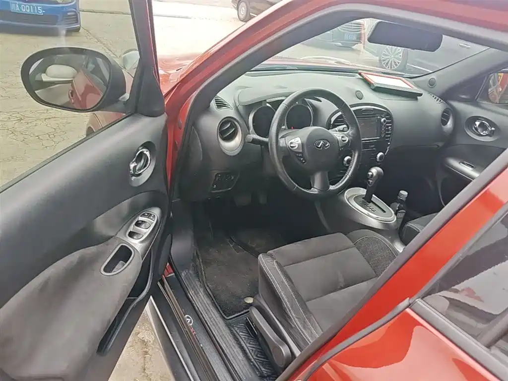 Infiniti ESQ 2019 2014 1.6L Free Edition