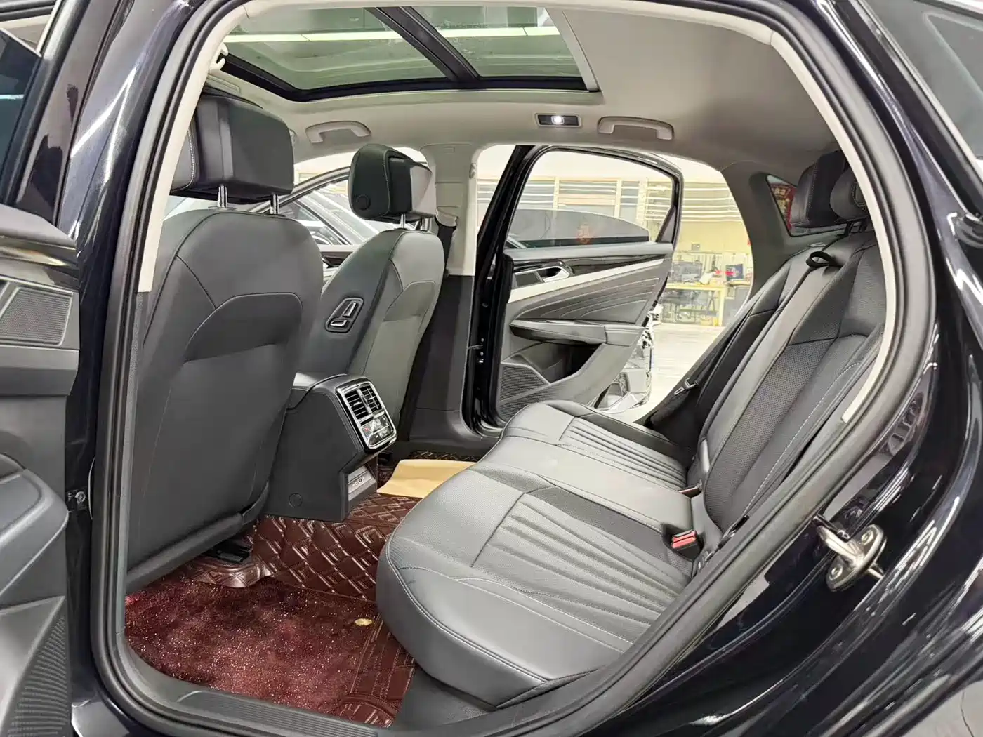 Volkswagen Passat 2025 2024 330TSI Elite Edition