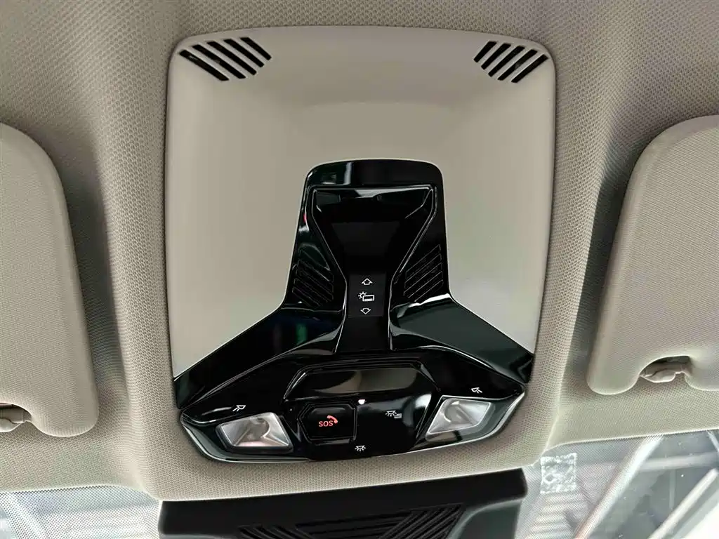 BMW X1 2023 sDrive20Li X Design Package фото 8