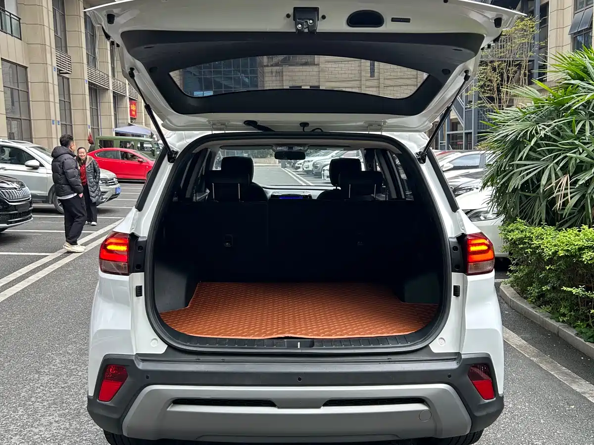 Hyundai Beijing Hyundai ix35 2019 2.0L Automatic 2WD Zhiyong·Smooth Enjoy China VI фото 15