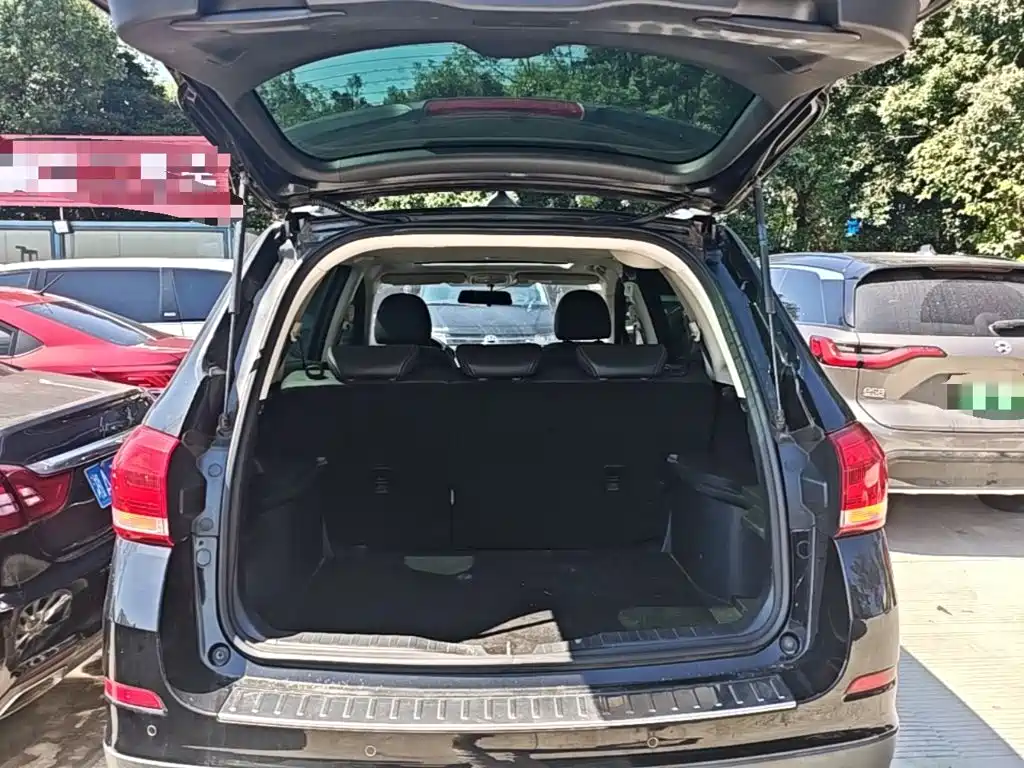 Photo 19 - Haval H6