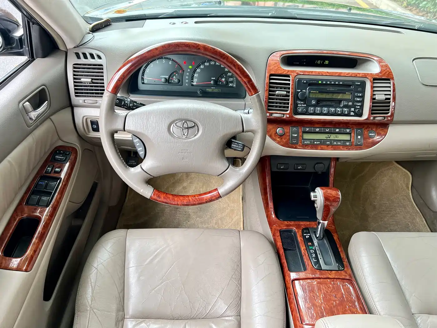 Toyota Camry (Overseas) 2005 2.4 Luxury Edition фото 11