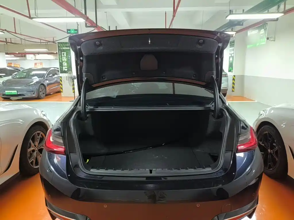 BMW i3 2022 2022 eDrive 35 L